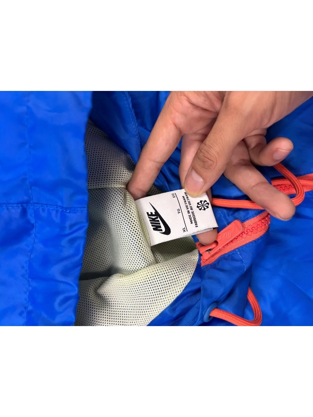 Nike Windrunner Colorblock Hooded Jacket